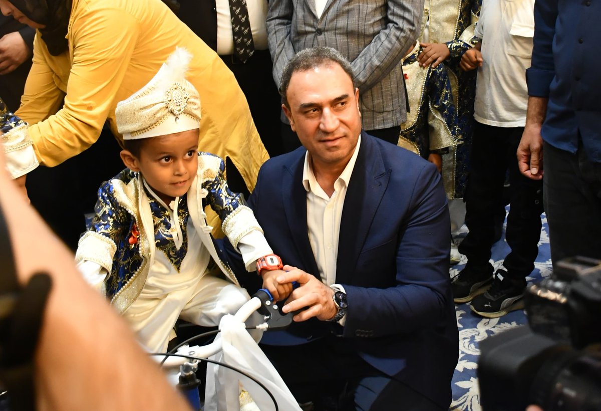Muhsin Elgün (@elgunmuhsin) on Twitter photo Büyük bir tepeyi aştığında insanın bulacağı şey, daha aşılacak çok tepelerin olduğudur.
Gidilecek çok yol, ulaşacak çok zaferler var. Allah yâr ve yardımcımız olsun. <a href="/ElgunSuleyman/">Suleyman Elgün 🇹🇷🌹</a> Büyük bir tepeyi aştığında insanın bulacağı şey, daha aşılacak çok tepelerin olduğudur.
Gidilecek çok yol, ulaşacak çok zaferler var. Allah yâr ve yardımcımız olsun. <a href="/ElgunSuleyman/">Suleyman Elgün 🇹🇷🌹</a>