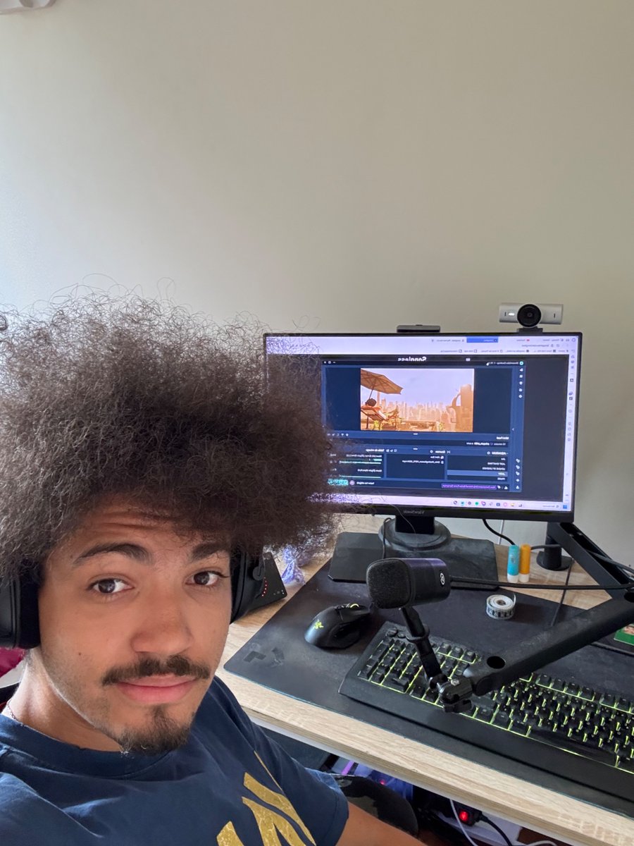 Grimkujow_'s tweet photo. J’AI MENTI ! 

Petit coup de comm on reprend les lives ;)

https://t.co/JQV6Y6km32 https://t.co/q4hi88vpmU