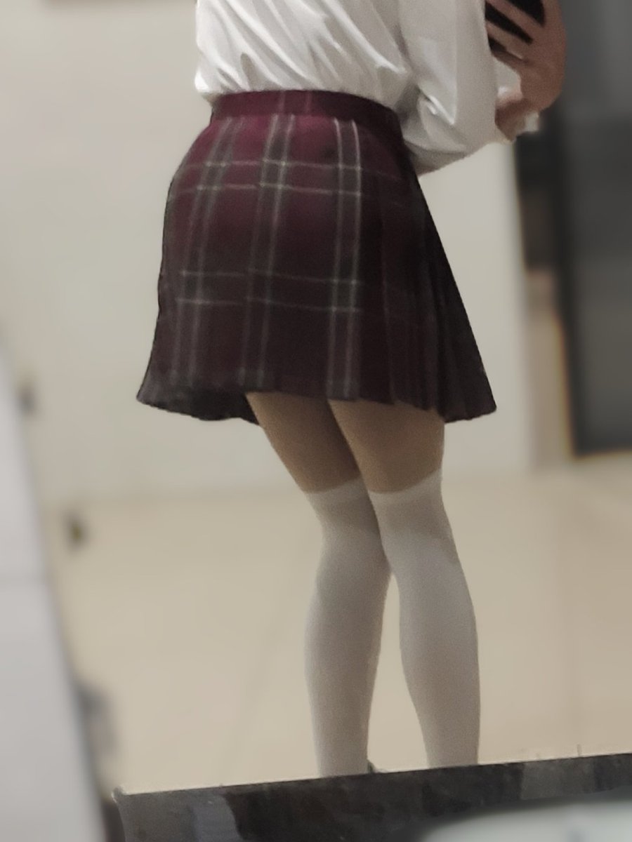 tuzengjimo's tweet photo. 突然出现好多之前的私信，原本没有的，是刚解锁这个功能吗
#男娘 #伪娘 https://t.co/cvg6Vzd2n4