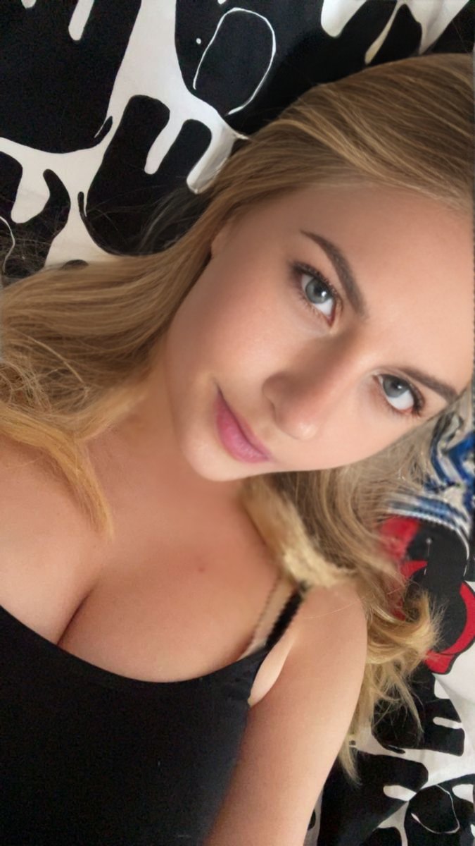 atenea_fitbabe's tweet photo. Cuddle with me 🫨 https://t.co/zaPxY9xbIg