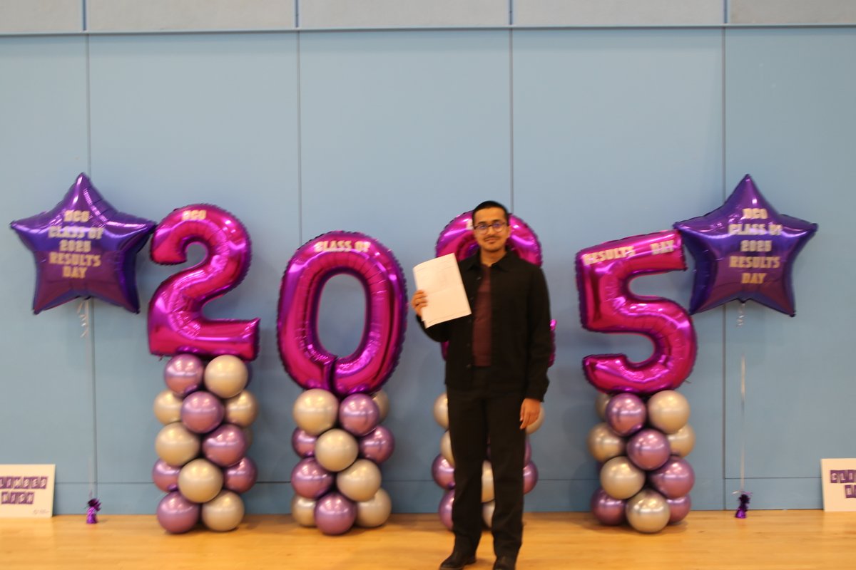 Dixons Cottingley Academy tweet media