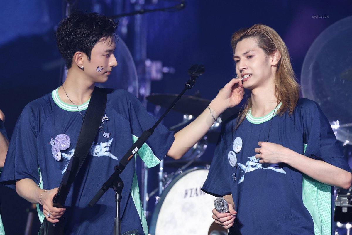 can the big one eat the little one