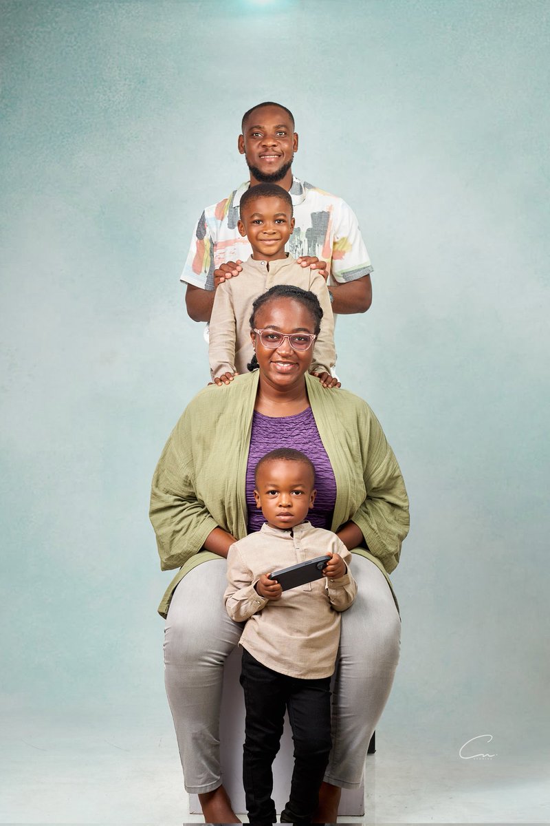 I enjoy preserving Families 👨‍👩‍👦‍👦 in frames over time.

....and of the tribe of Adu-Appiah we have Prince, Georgia, Myles and Micah.

📸 #CNstudiosGh
#familyportraits #together #love #family #portraitphotography

     2023                       2025