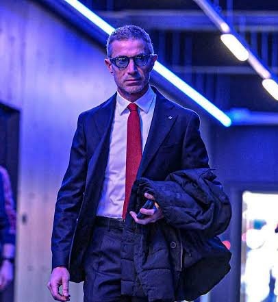 bareejeste's tweet image. Gyökeres, Eze, Zubimendi, Kepa, Nørgaard &amp;amp; Mosquera = £210m

Liverpool: Wirtz + Ekitike = £210m

The level of business Arsenal are doing is insane. 🔥🤯