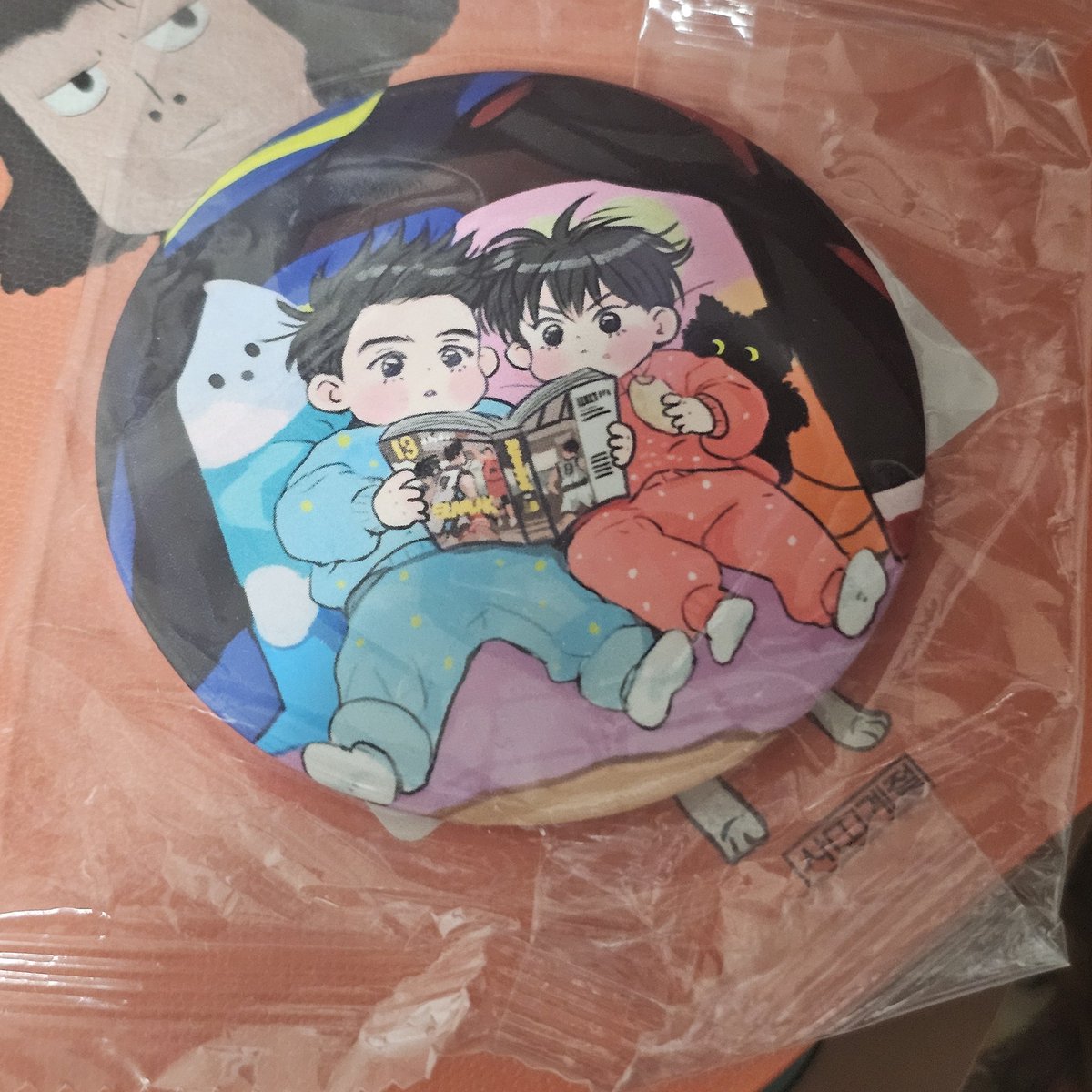 엄마가 이거 손거울 5개 엄마친구 줘도 되냐해서 걍 그러라했다