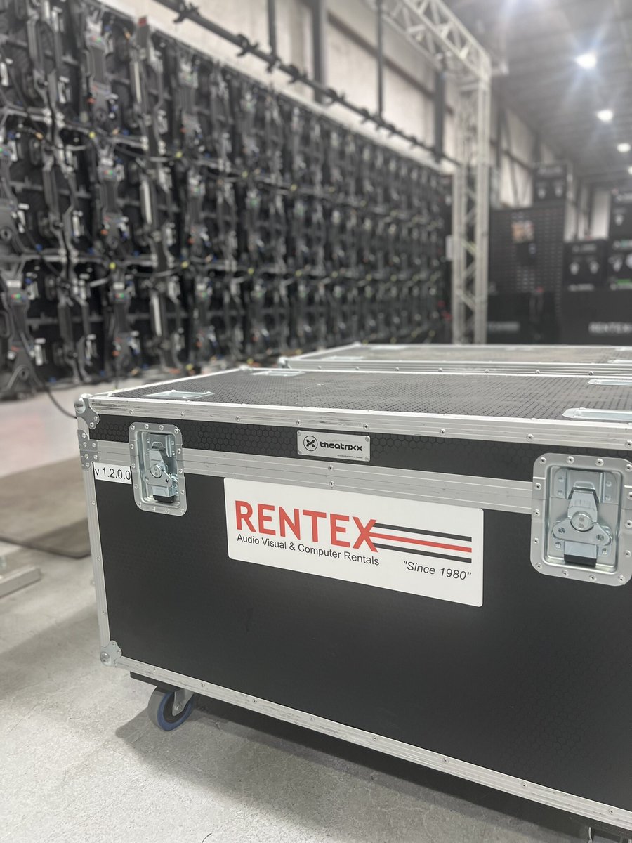 rentexrentals's tweet image. 💪 Built to perform under pressure, Theatrixx LED panels deliver stunning visuals &amp;amp; unmatched durability.

With Rentex QC + RFID tracking, every panel arrives show-ready.

📞 Get a quote: hubs.la/Q03CWtH30

#Theatrixx #LEDPanels #RentexLED