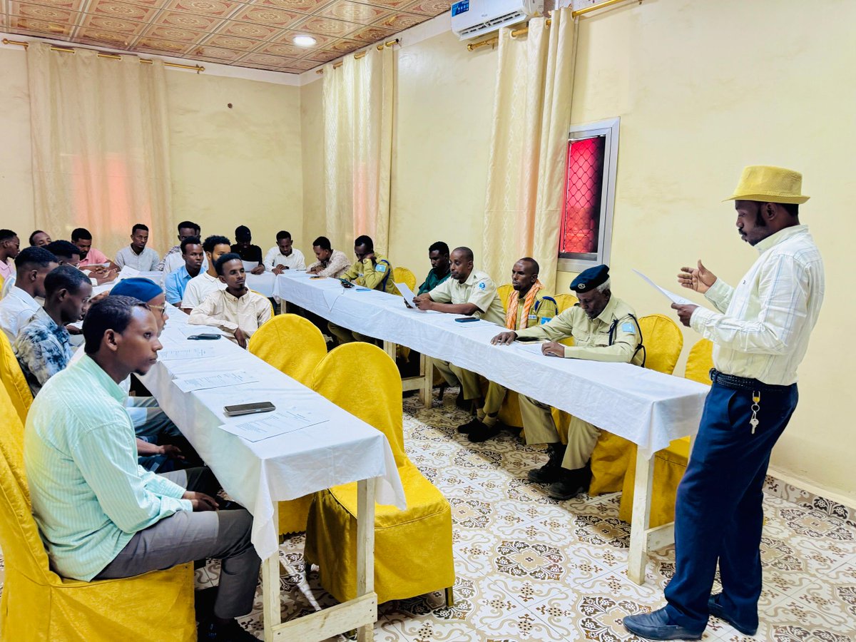iom_somalia's tweet photo. As online abuse rises, digital safety is essential.
In #Beledweyne, IOM &amp; @SowjraM trained 60 #women, #youth &amp; law enforcement on how to stay safe online.

✅ Avoid scams
✅ Tackle harassment
✅ Champion safer internet

#DigitalSafety #CSSF https://t.co/Tj0nEqmBFA