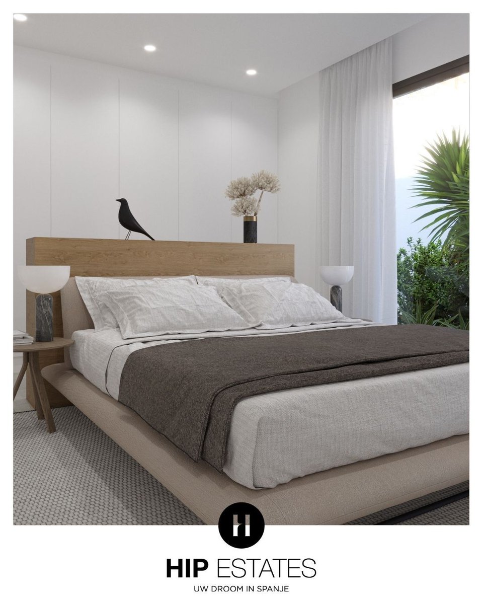 HIPestates's tweet photo. 🏡✨ Nieuw aan de Costa Blanca: stijlvolle halfvrijstaande villa’s in het prachtige golfresort Font del Llop! Alles voor jouw droomvakantie, verenigd op één plek! 🌴☀️ https://t.co/OwE7SDYhuL