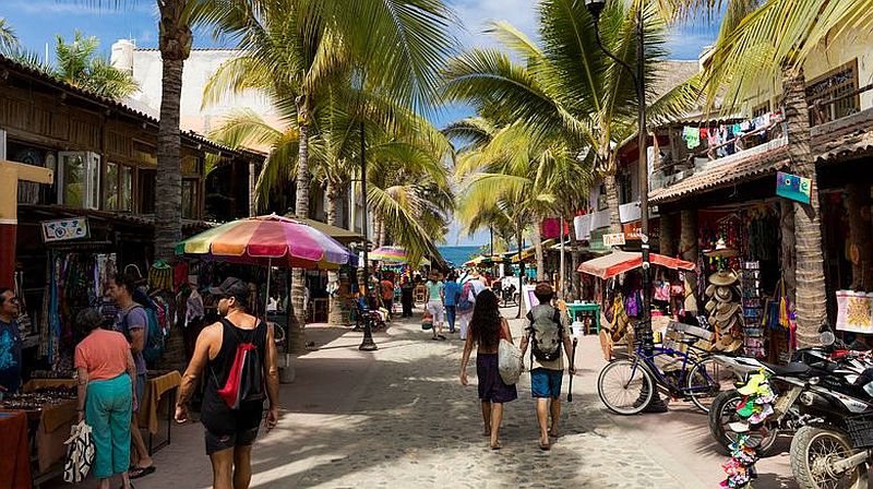 banderasnews's tweet photo. Mexico Welcomed 47.4M Visitors in 2025
https://t.co/rUIXTfZiEv #Mexico  set a new tourism record with 47.4 million international visitors from January to July 2025 https://t.co/qiP6gM47dY