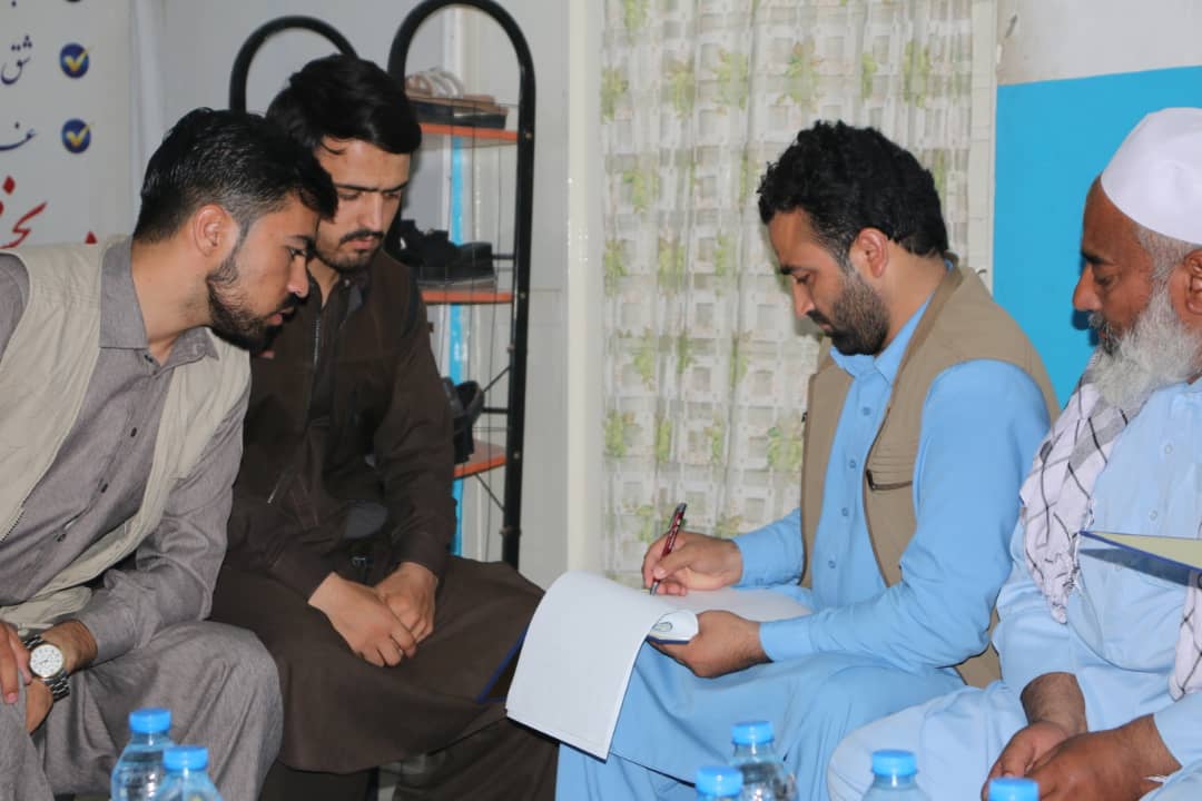 ajsc_afg's tweet photo. AJSC signed a memorandum of understanding (MoU) with Sina Waez Hospital in Kundoz province, to work together on facilitating journalists' access to qaulity health services, health related training programs and raising awareness on health issues.
πhttps://t.co/NnrUjSIaaj https://t.co/9D2Caikvl6