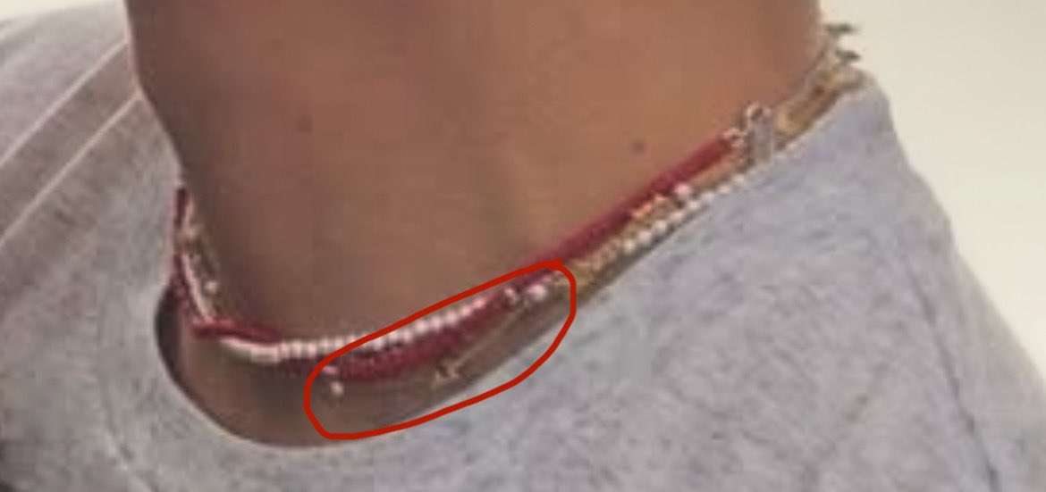 Natalie35429660's tweet photo. Ummm that’s his celine necklace, you can tell since there’s pearls attached to the necklace… https://t.co/9ZOY27Ria4