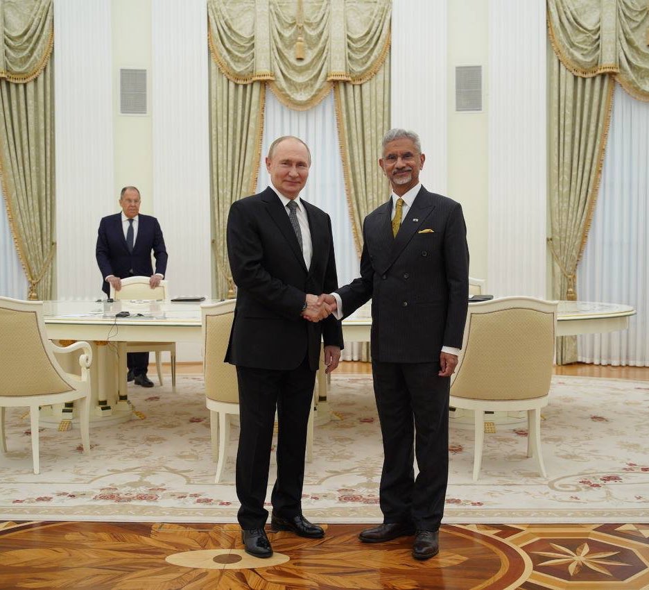 Russian president Vladimir Putin with Indian FM S.Jaishankar in Moscow