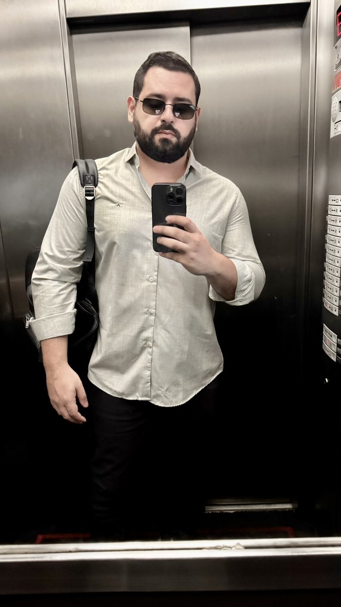 MuriloKval's tweet photo. Bora movimentar esse negócio aqui 😎 https://t.co/BYFEO3aHEC