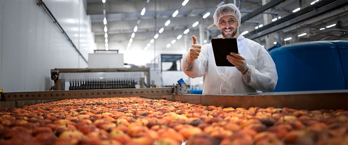 VAIsoftware's tweet image. The Food &amp;amp; Beverage industry is getting smarter with data. From cutting waste to predicting demand, analytics give businesses the edge to grow stronger and faster.

Here&apos;s how: vai.net/resources/blog…

#FoodAndBeverage #DataAnalytics #VAIERP