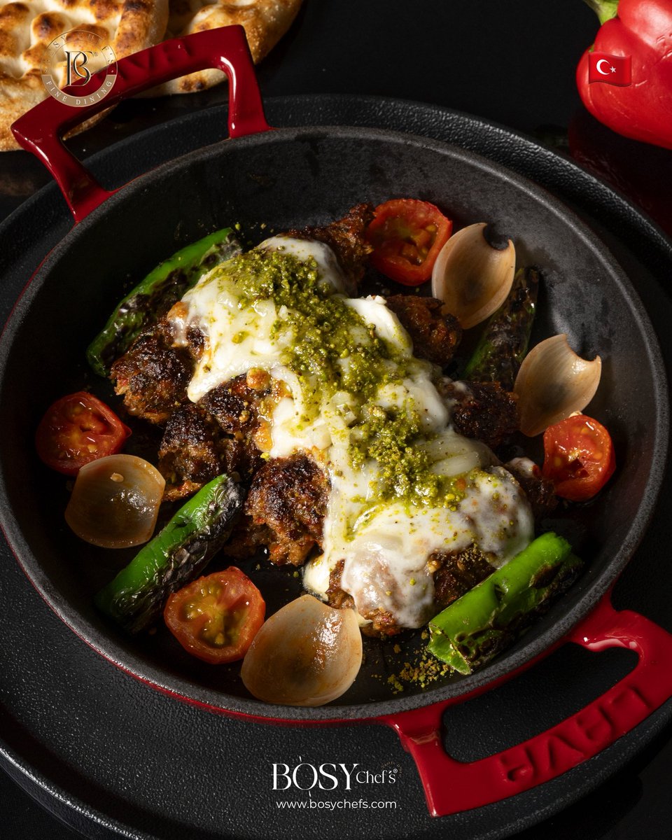 Kebap tutkunu olup kebabın en lezzetli halini deneyimlemek isteyenlere özel BOSY Chef's Fine Dining Restaurant olarak imza sunumlarımız ve lezzeti zirveye taşıyan dokunuşlarımızla sizlere enfes bir lezzet deneyimi yaşatıyoruz.

#meksikamutfağı #uzakdoğumutfağı #kaliteliyemek