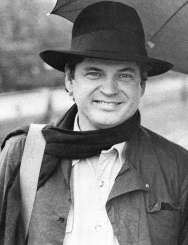 Remembering #DonEverly of the Everly Brothers on the 4th anniversary of his passing on August 21, 2021.  He was 84 when he died in Nashville, Tennessee.  Missed and remembered every day.