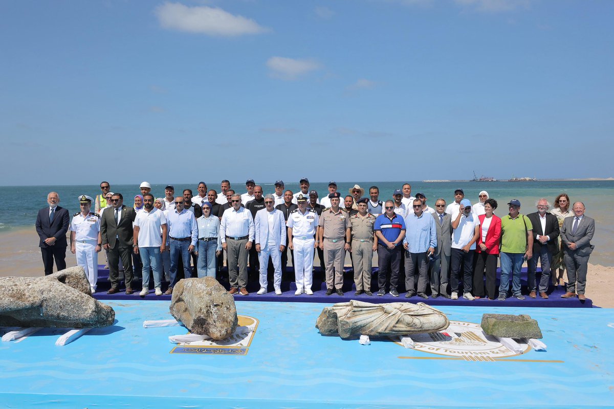 luxortimes's tweet photo. Egypt Reclaims Its Sunken Heritage: Ramesses II Sphinx Resurrected from the Depths of the Mediterranean. Details https://t.co/RMOfm1Xzlj @yukinegy #Egypt #alexandria #Egyptology https://t.co/ClAHHqjZXy