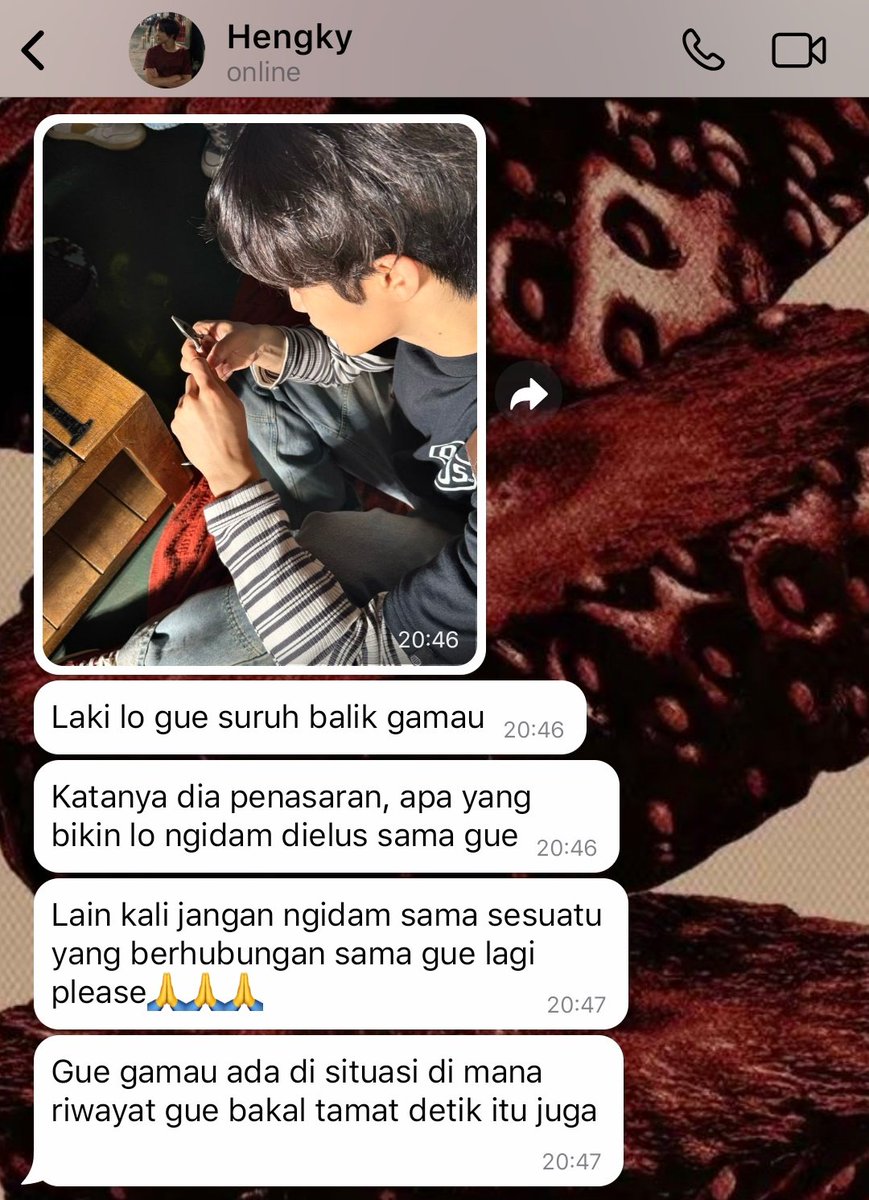 day 1 ngidam dielus Hengky #leolatte

mark ft. giselle ft. haechan few posts