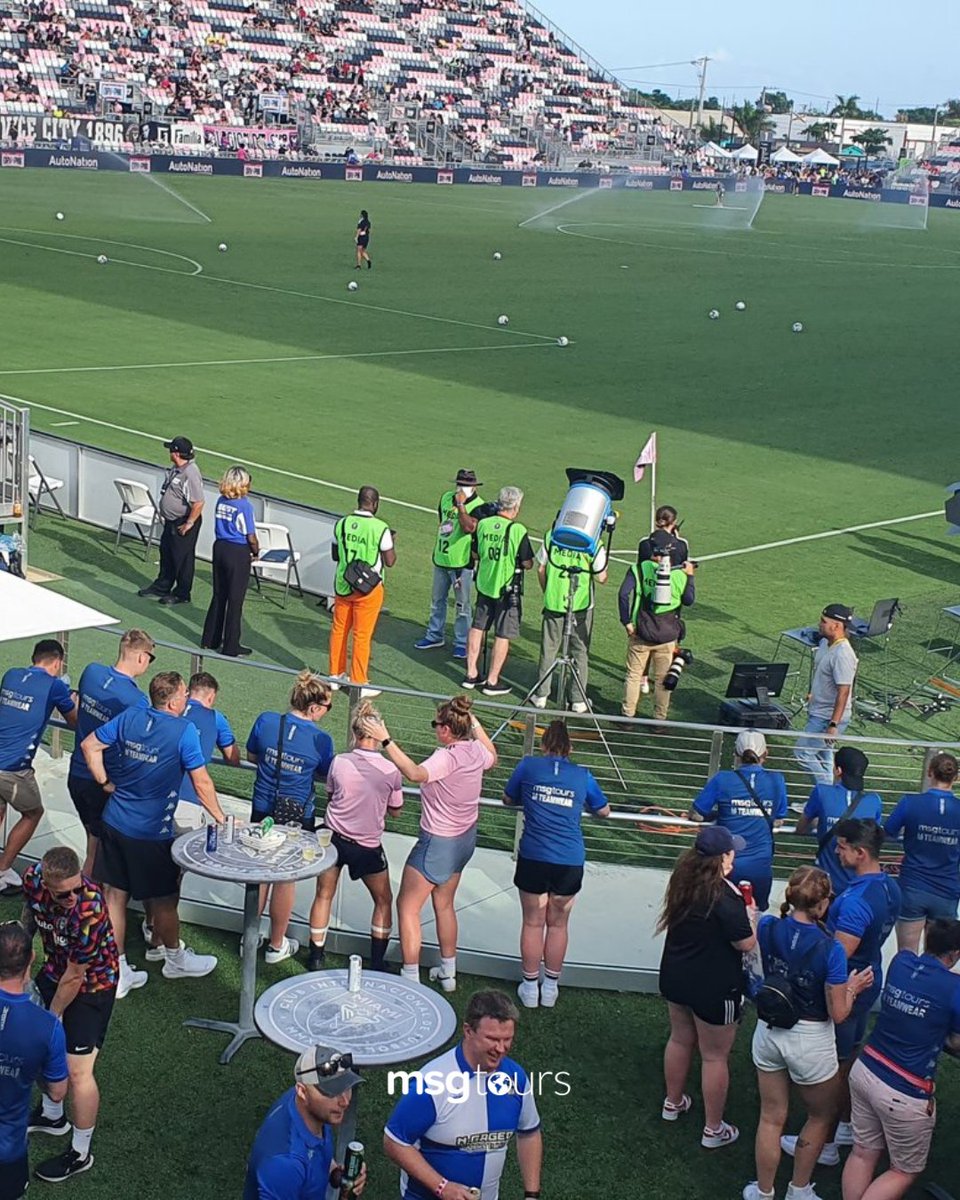 Throwback Thursday!  

Take a look at Royal Electrical and Mechanical Engineer’s football tour to Miami and New Orleans.  

An incredible experience both on and off the pitch.⚽
