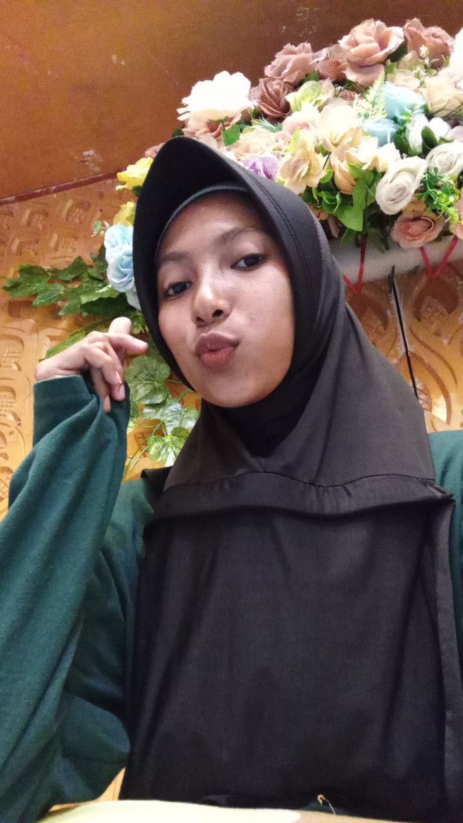 eka18013's tweet photo. Pengen liat kontol di depan mulutku
#kontolinfotoaku #kontolin dong #pejuhin #HijabNakal #cumtributeِs #chatseks https://t.co/BY8wyv3ami