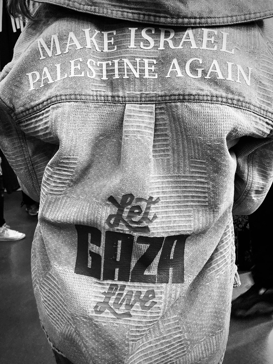 DemarJones4's tweet image. The Zionist state of Israel has been oppressing Palestinians in ways reminiscent of the Nazis. It is a tragic cycle of abuse. We are watching a genocide happen in real time, and America, true to its history, continues to turn a blind eye, which makes it complicit. As an ADOS, I’m…