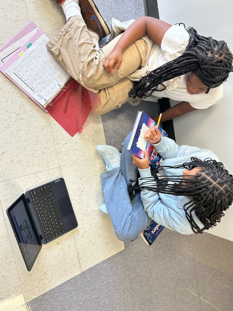 Ms_Simpson7's tweet photo. Finishing up Project #1 in Unit 1 using @canva  #PublicServiceAnnouncement #Wonders https://t.co/aUOv7Zlkzj