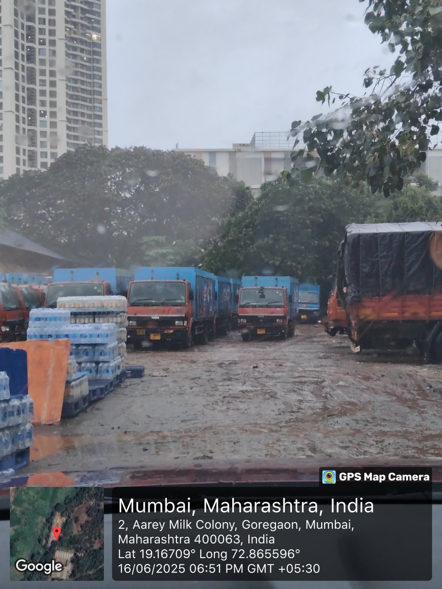 Avhad_speaks's tweet photo. Pepsi has illegally set up a warehouse at Aarey Colony through unauthorized deals with NYRAA Entertainment for monetary interest, is also involved. We strongly condemn this unlawful act. #Pepsi #UnauthorizedDeal #PublicProtest #aarey @mybmc @pepsi @CMOMaharashtra @RavindraWaikar https://t.co/n1uK7xX8SM