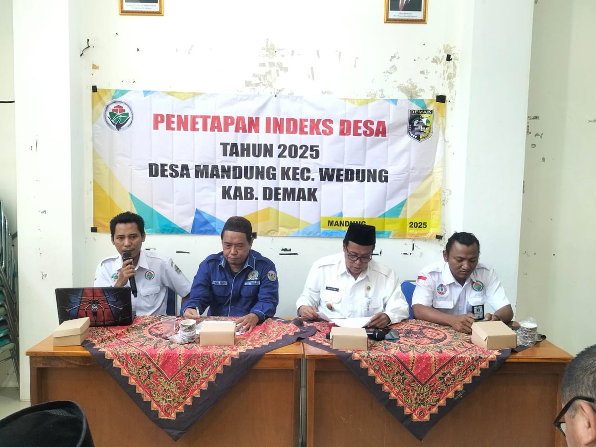 HasanSakroni's tweet photo. Indek Desa https://t.co/86ND4vhmNm