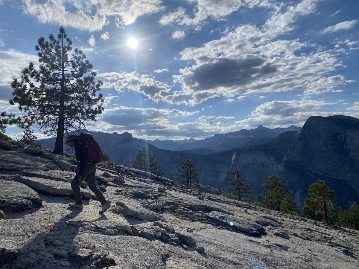 saxrav's tweet photo. @redbull The sierras of California. No place beats this. https://t.co/l4MSIQcoRM