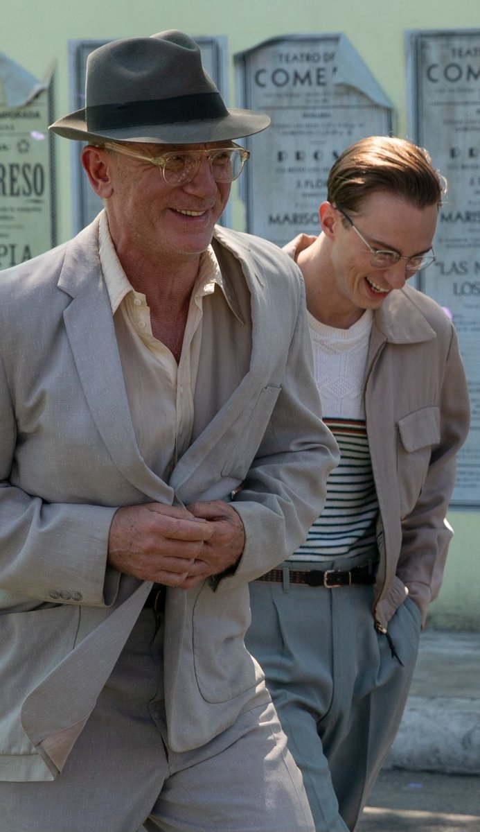 wwwvwvwvv (@dhcbsj) on Twitter photo 