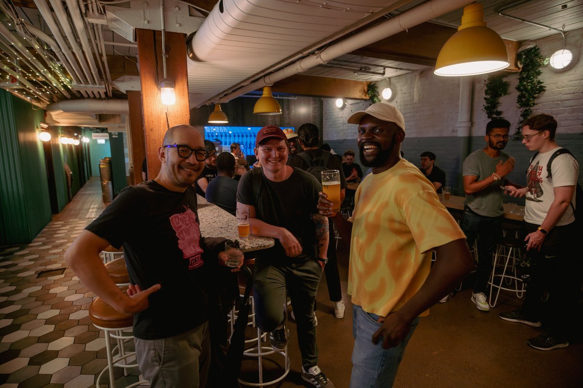 bentlegen's tweet image. Was great to see so many new folks at Tuesday's @devtoolsTO
This time we had devs + founders from @cursor_ai @calcom @github @microsoft @Snowflake @SST_dev @vltpkg @DevCycleHQ @rootlyhq openstyle.ai + more I didn't get a chance to talk to