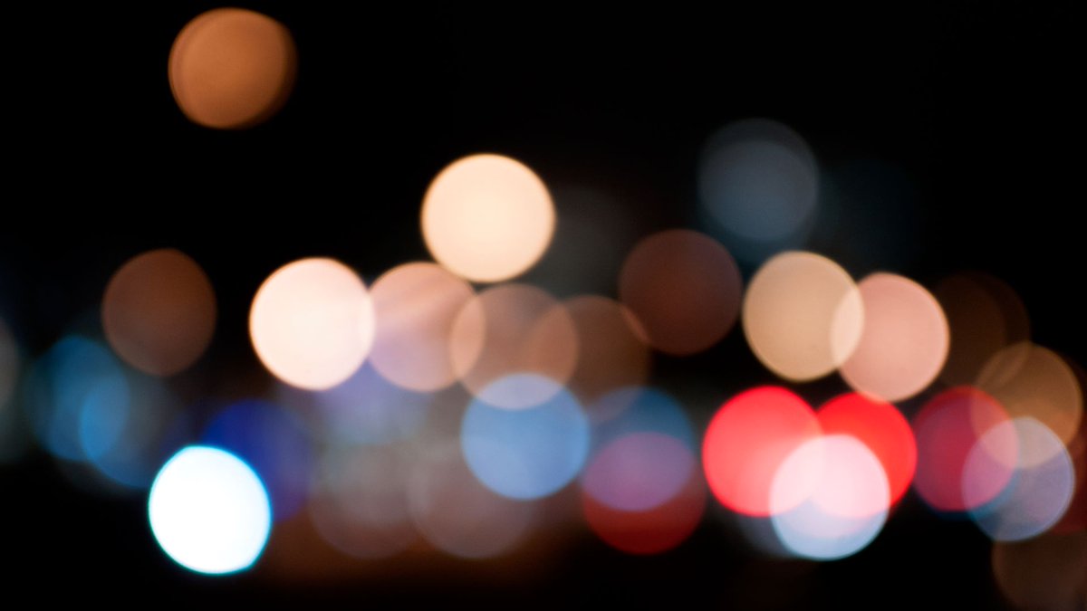 Microsoft is finally fixing one of Windows 11’s most frustrating design flaws, its incomplete dark mode. 

shoothill.com/microsofts-dar…