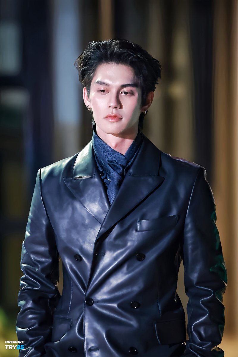 ทหารมาขอ จะบอกว่ารอแค่สารวัตร 🫢

BRIGHT GLOBAL ICONS
#BRIGHTxLSA50ICONS
#LSA50ICONS
#bbrightvc <a href="/bbrightvc/">bright</a>