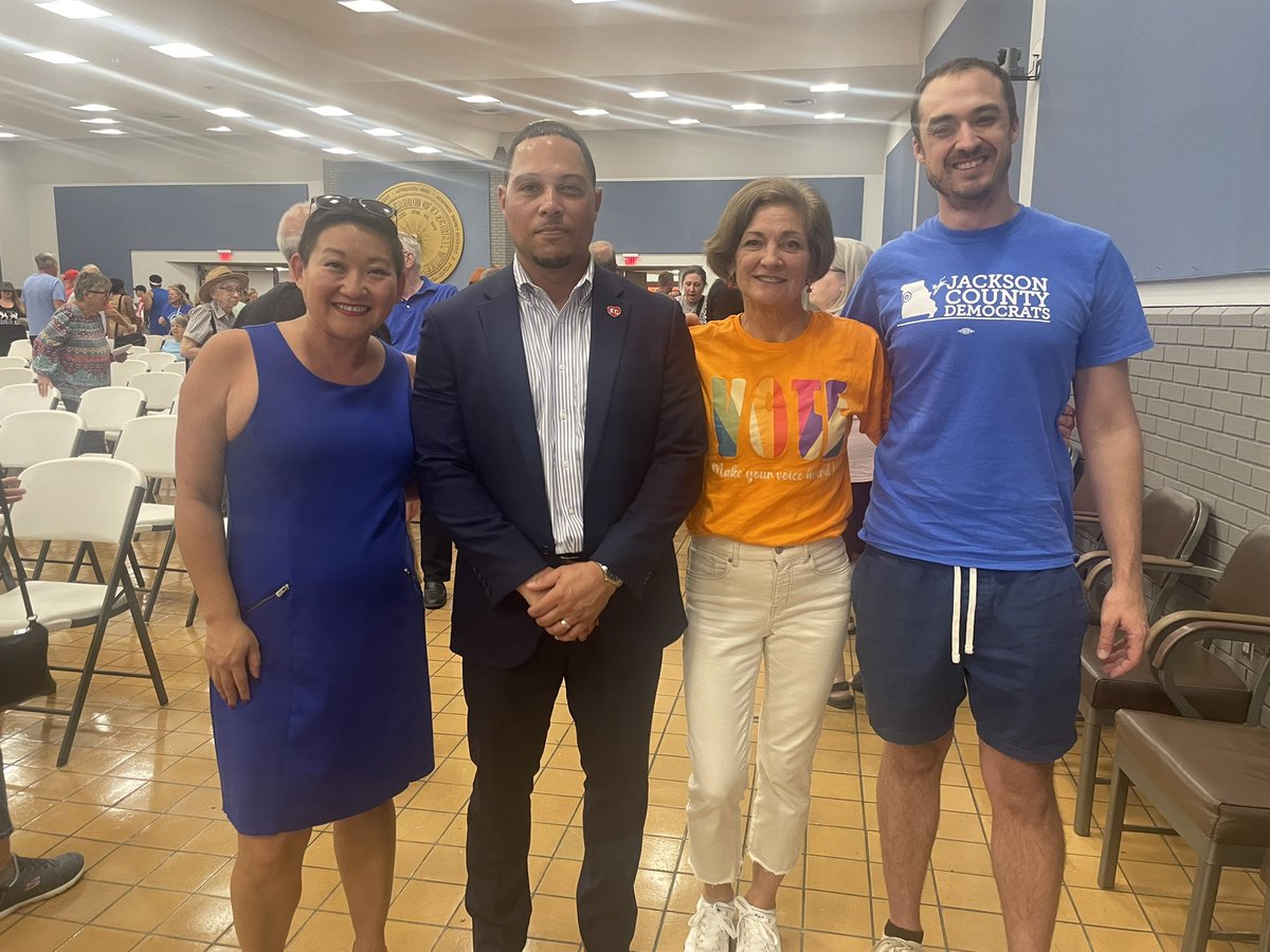 Pattie Mansur tweet media