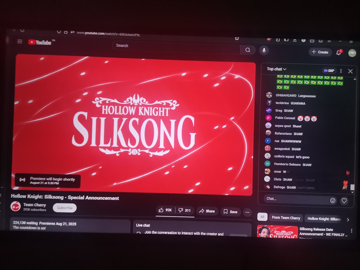 Lets silk and song