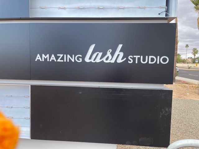 SignFabAZ's tweet image. Tenant panel up for client in #surpriseaz #commercialsignage #surprisecitycenter