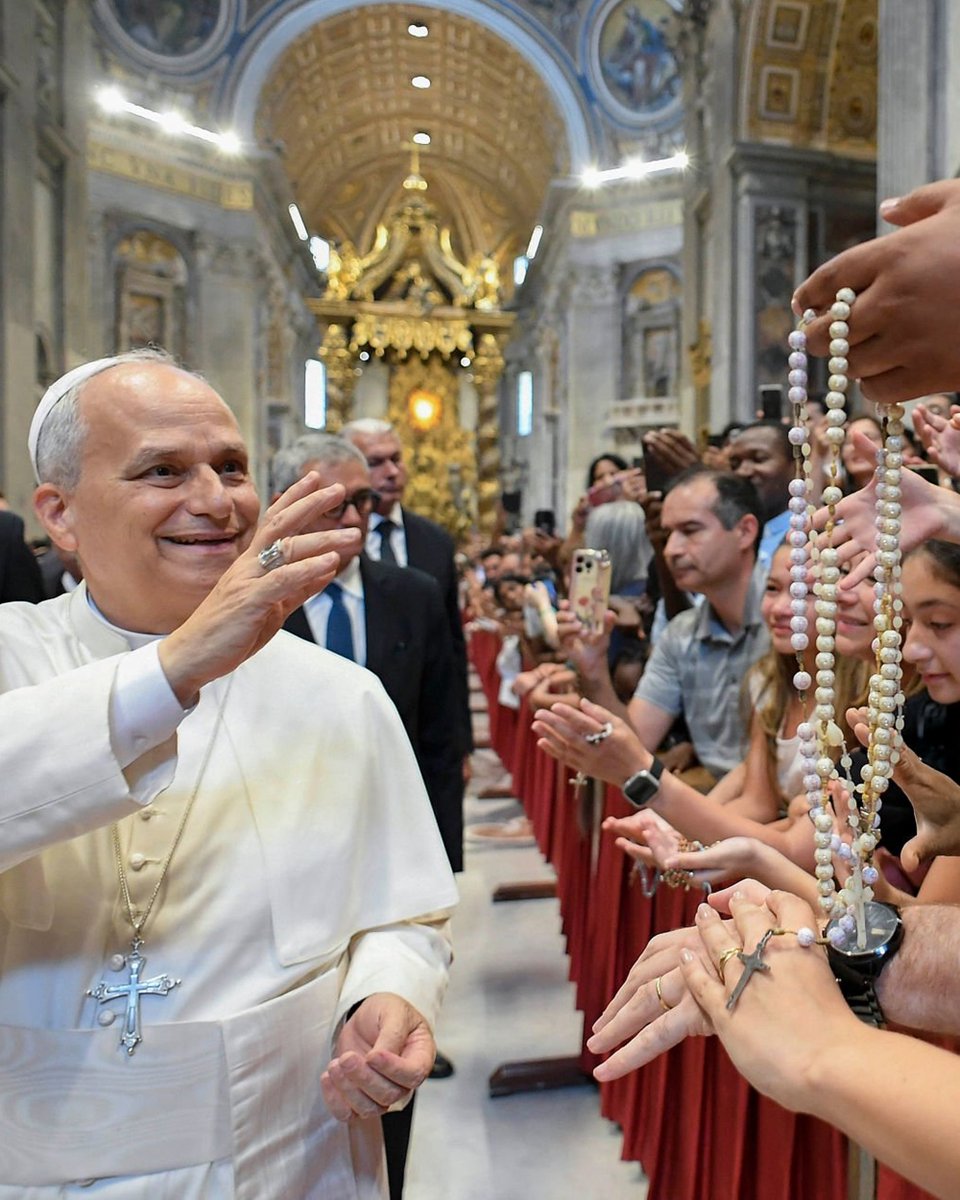 Pope Leo loves the Rosary