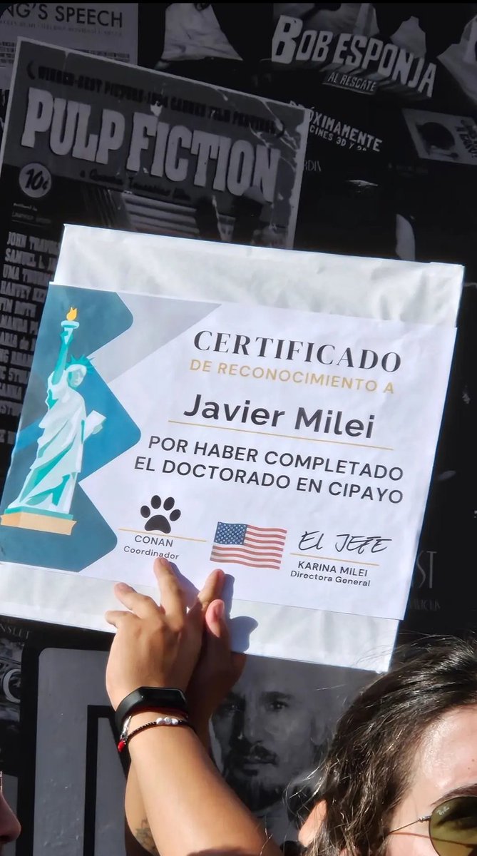 ✊🏽 No queremos universidades de pocos, queremos universidades de todos y todas. #QueSeaLey <a href="/laFUA/">F.U.A.</a>