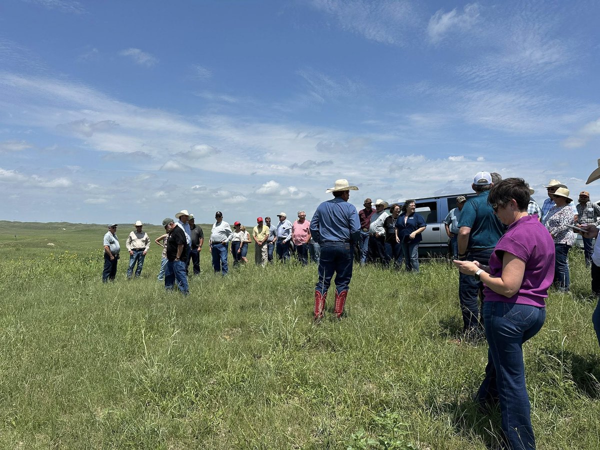 DiamondBar1901's tweet photo. We had the honor of hosting the Nebraska Leopold Tour at the ranch to celebrate the 2025 Leopold Conservation Award.

Grateful for the friends, land stewards, and partners who joined us — including Alex Erickson and Chairman Homer Buell of the Sand County Foundation. https://t.co/PXG23HdhHd