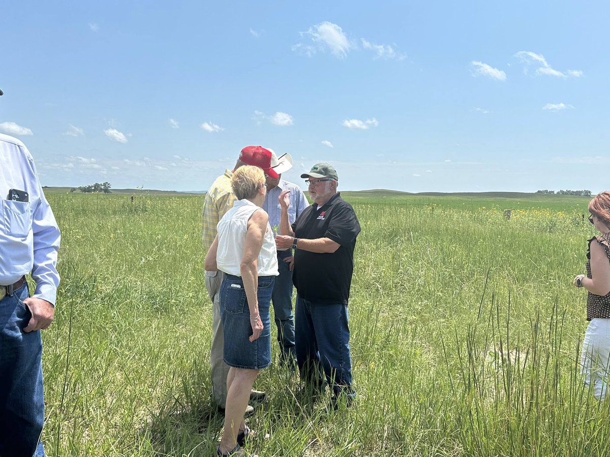 DiamondBar1901's tweet photo. We had the honor of hosting the Nebraska Leopold Tour at the ranch to celebrate the 2025 Leopold Conservation Award.

Grateful for the friends, land stewards, and partners who joined us — including Alex Erickson and Chairman Homer Buell of the Sand County Foundation. https://t.co/PXG23HdhHd