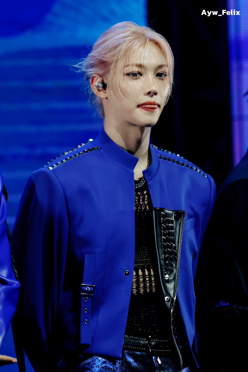 Ayw_Felix's tweet photo. 250821 KWDA 🇰🇷

#스트레이키즈 #StrayKids
#필릭스 #Felix #용복이 https://t.co/W1h38cE1x6