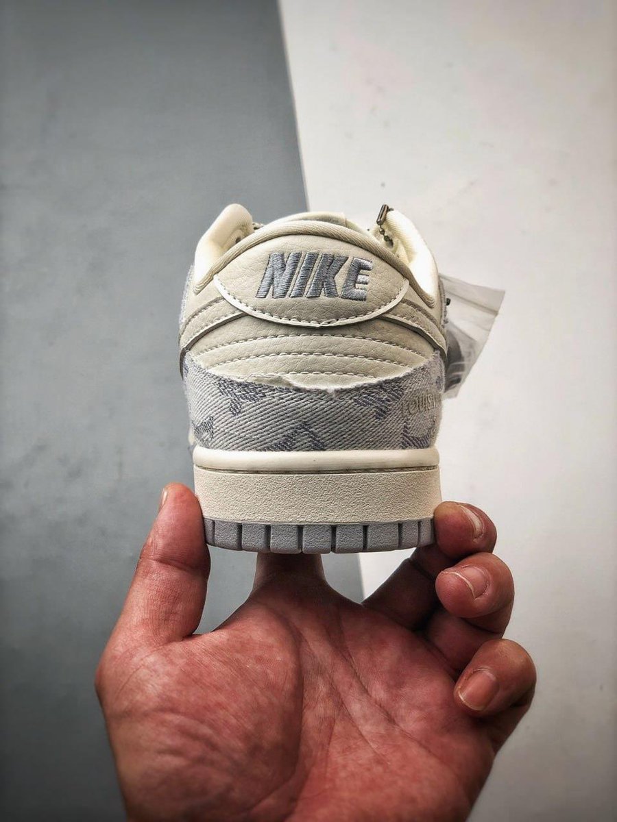 kg4ms9r19w811's tweet image. High-end look, tiny price. 
1:1 replicas now available at 90% off!
Exquisite Craftsmanship Timeless Classic Signature Reissue Collection
Exquisite Craftsmanship Classic Revival Pieces LuxuryStyle