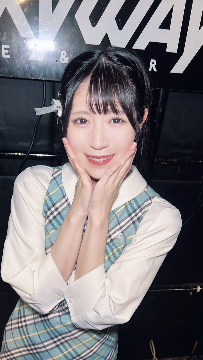 皆さんやメンバー、たくさんの人の支えがいつもそばにあることを実感した1日でした。

2週間と少しのこの期間、私にとってはとっても長いおやすみ時間で。
色々なことを考えて、また新たな夢際萌映として帰ってこれました。

待っていてくれてありがとう🌻
また夢際で逢いましょう！