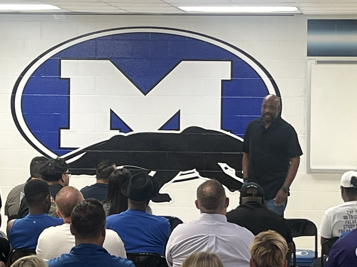 Tradition…Culture…this is what the Midlo Panthers are all about…with the focus on FAMILY, as we bring everyone together for our Team Breakfast.

Thank you to all the parents/guardians, and to our speakers Pastor Mac, <a href="/WescoOne/">Bryant Wesco</a>, and <a href="/coachwendel1/">Doug Wendel</a> 

<a href="/MISD_Athletics/">Midlothian ISD Athletics</a> 
#ALLIN