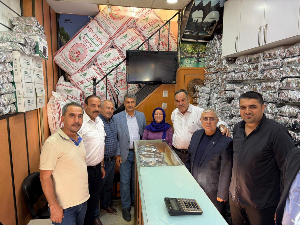İlçe Başkanımız Süleyman Elgün öncülüğünde;

İlçe Teşkilat Başkanımız Kemal Süt, İlçe Belediye Meclis Üyemiz Sinan Yavuz ve İlçe Yönetim Kurulu Üyelerimiz, Yönetim Kurulu Üyemiz Mehmet Mankal’ı iş yerinde ziyaret ettiler.

İlgi ve alakalarından ötürü kendisine teşekkür ediyoruz.