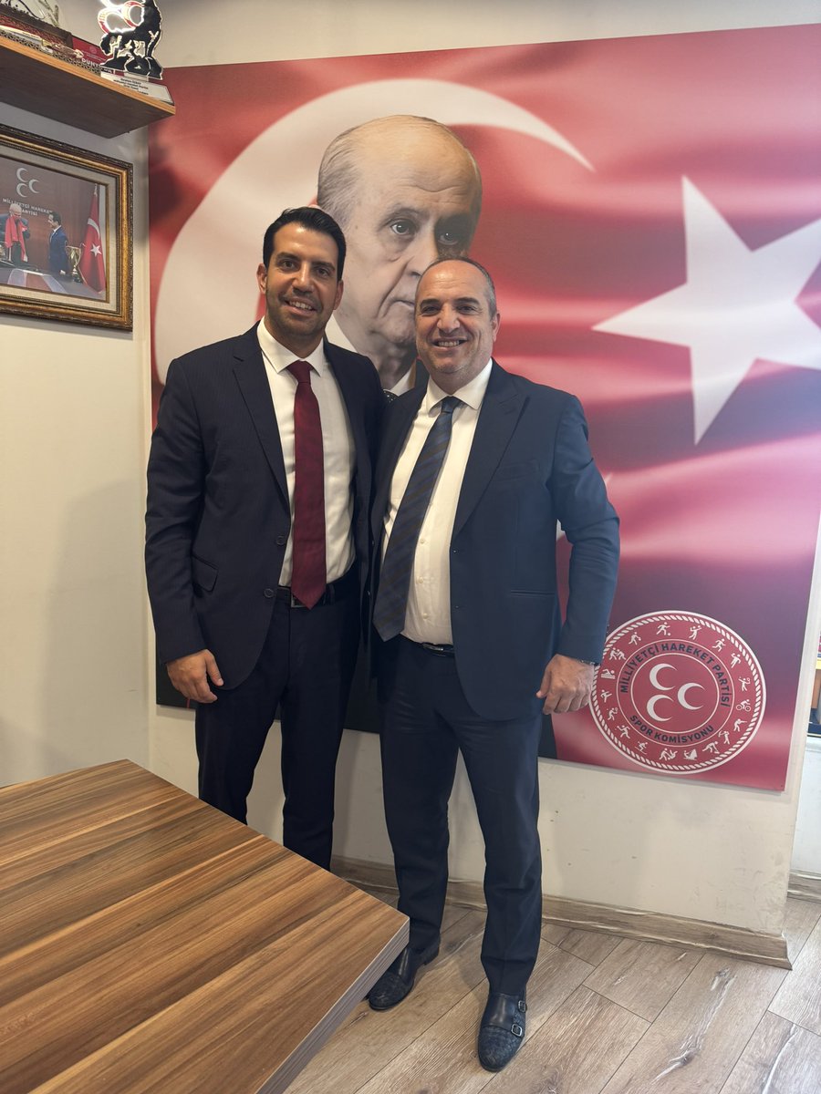 Ali Büyükasar (@alibuyukasar) on Twitter photo MHP Spor Komisyonu Başkanı ve MYK üyesi kıymetli ağabeyim Sayın İbrahim Özbay’ı makamında ziyaret ettim. Son dönemdeki spor faaliyetleri ve gerçekleşen turnuvalar konusunda bilgi alışverişinde bulunduk. İlgi ve alakalarından dolayı teşekkür ederim. <a href="/ozbayibrahim08/">İbrahimözbay</a> MHP Spor Komisyonu Başkanı ve MYK üyesi kıymetli ağabeyim Sayın İbrahim Özbay’ı makamında ziyaret ettim. Son dönemdeki spor faaliyetleri ve gerçekleşen turnuvalar konusunda bilgi alışverişinde bulunduk. İlgi ve alakalarından dolayı teşekkür ederim. <a href="/ozbayibrahim08/">İbrahimözbay</a>