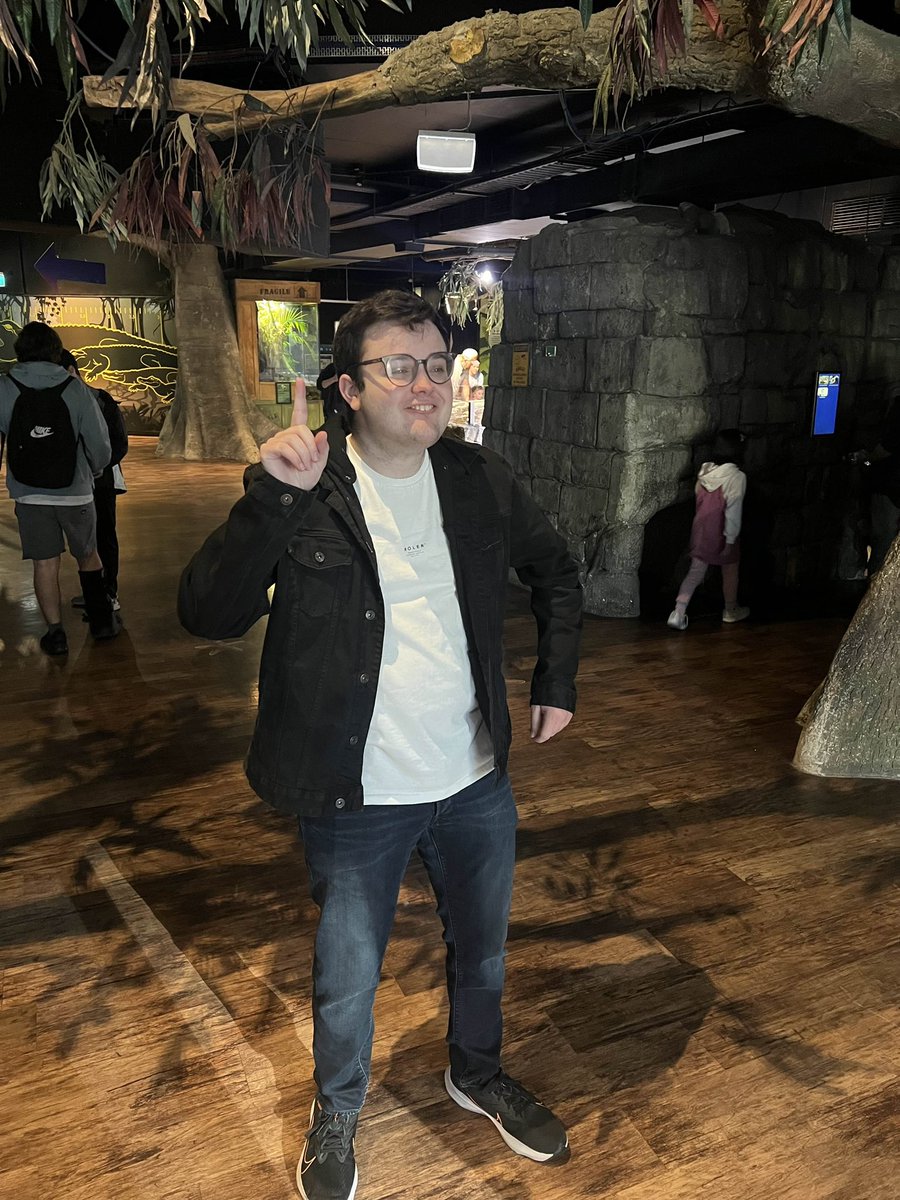 Sorry for the lack of streams this week, I most likely won’t be back till Tuesday next week. I’ve got some shifts and have a few days of going out with friends. 

So have a picture of me 5 seconds after Tea gave me her glasses (I cannot be trusted but my fit goes hard)