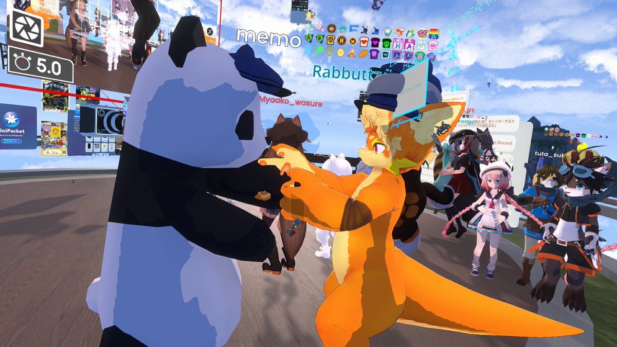 reo_oroshi's tweet image. resonite軽くなった記念の初心者案内会に行ってきた！
あむさんのセッションで初心者案内の様子を写真撮りまくり、キョダイすらさんめちゃかわいすぎ。
たのしかった～！ #resonite