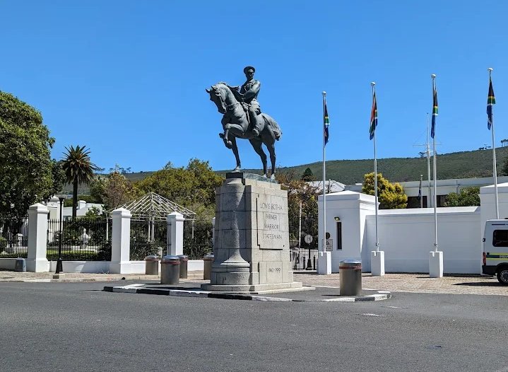 Cde_MM_Mandela's tweet photo. If Rhodes students could lift the dark cloud over their campus by toppling the Rhodes statue, why does Parliament still carry a shadow of Louis Botha’s statue standing there? Until it’s removed and cleansing done, his evil rasist presence will haunt that parliament. #RemoveBotha https://t.co/YkK3K5NHX0