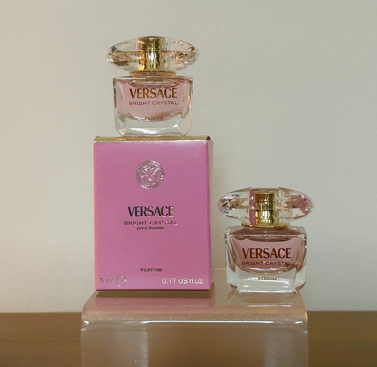 If you are considering buying some fragrance miniatures, remember that each mini bottle will give you about 50 sprays in total. #davelackiebeauty